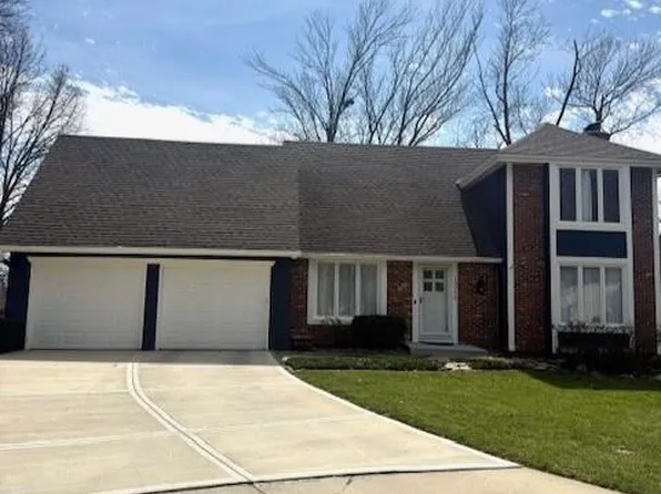10230 Knox Dr, Overland Park, KS 66212