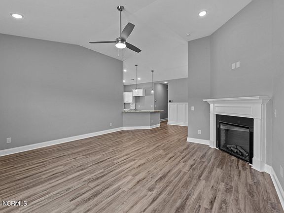 5th image of 4500 Laurel Ridge Drive #A