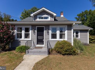 3910 27th St, Chesapeake Beach, MD 20732
