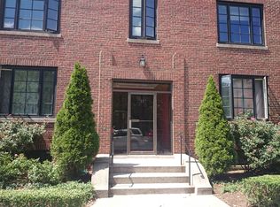 11 Monmouth Ct APT 1, Brookline, MA 02446