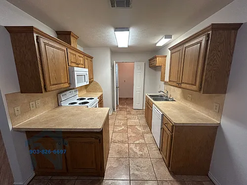 799 Houston St #A Photo 1 799 Houston St #A Photo 1