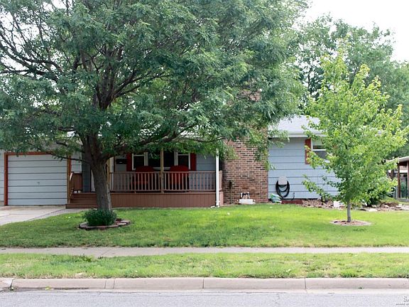 2nd image of 2081 Quincy St