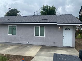7721 Washington Ave, Whittier, CA 90602