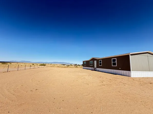 34 Hinson Rd, Belen, NM 87002