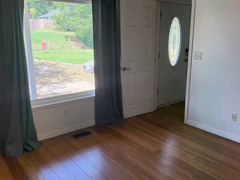 56 Overton Dr — Photo 9