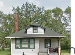 205 Ellsworth St, Gary, IN 46404