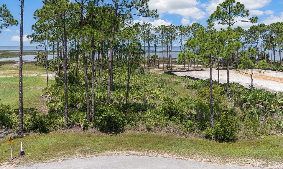 1st image of Heron Bay Ln