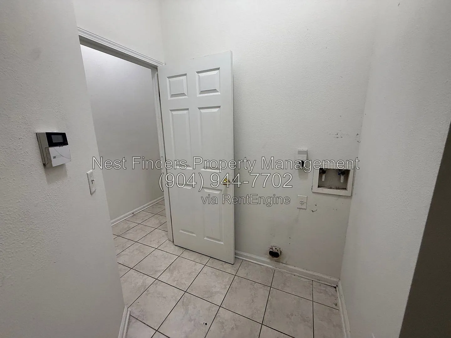 2 bed, 2.0 bath, 1079 sqft, $1,600 — Photo 4