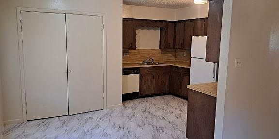 2nd image of 1750 N Pine St #8