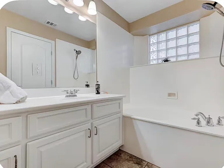 4622 Mission Meadow Cir — Photo 12