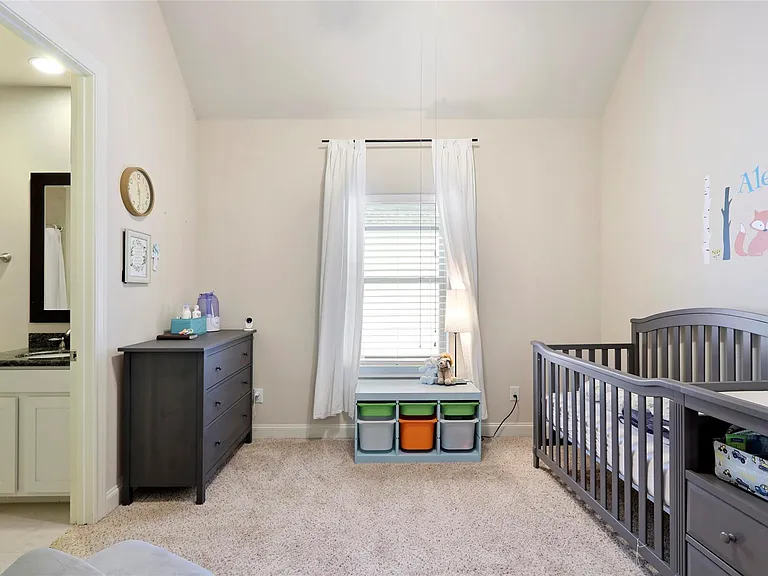 2049 Fannin Sta N — Photo 13