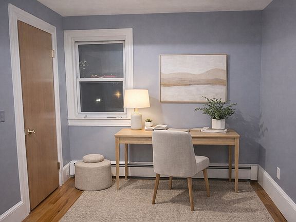 3rd image of 105 Bath St Floor 3