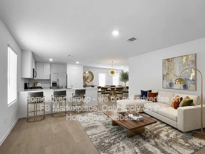 3 bed, 2.0 bath, 1260 sqft, $1,695 — Photo 2