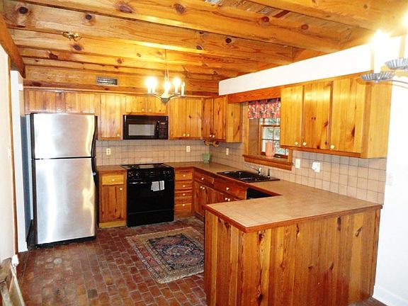 4th image of 5601 Willow Creek Ln