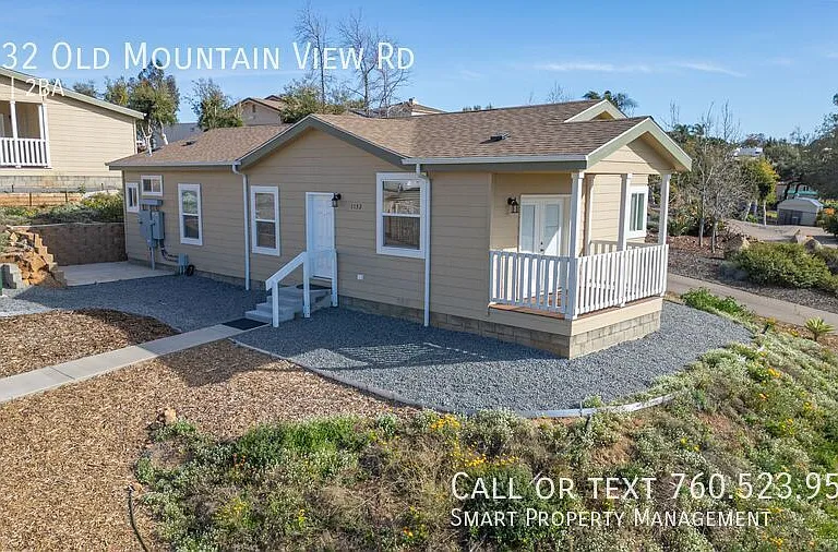 1132 Old Mountain View Rd — Photo 1