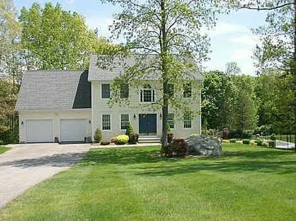 30 Pepperbush Dr, Amston, CT 06231