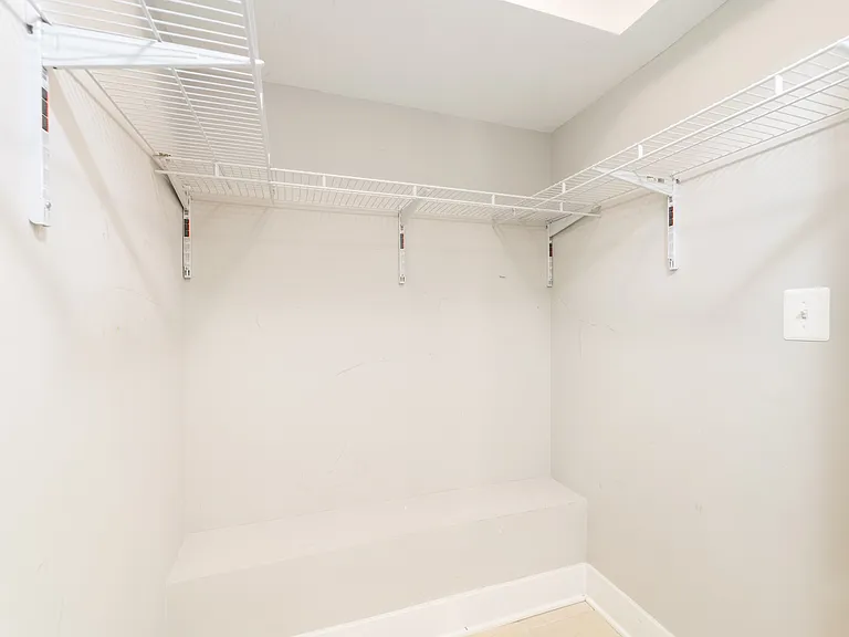 1361-1361B Perry Pl NW — Photo 22