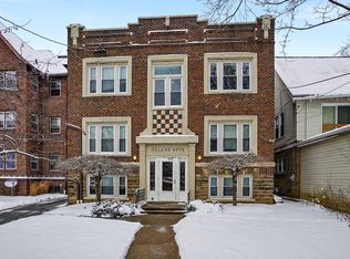 111 N Portage Path APT 3, Akron, OH 44303