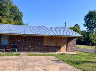1929 4th Ave N #1929, Columbus, MS 39701