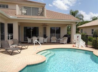 1118 Camelot Cir, Naples, FL 34119