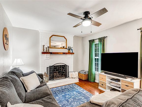 4th image of 4910 Covewood Ct