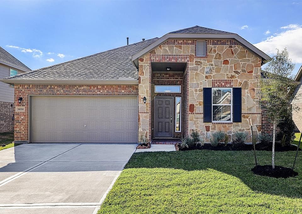1st image of 14214 Medina Dr