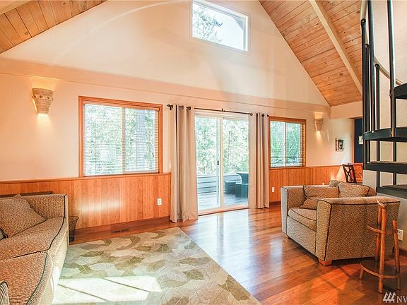 3rd image of 1201 E Madrona Blvd NW