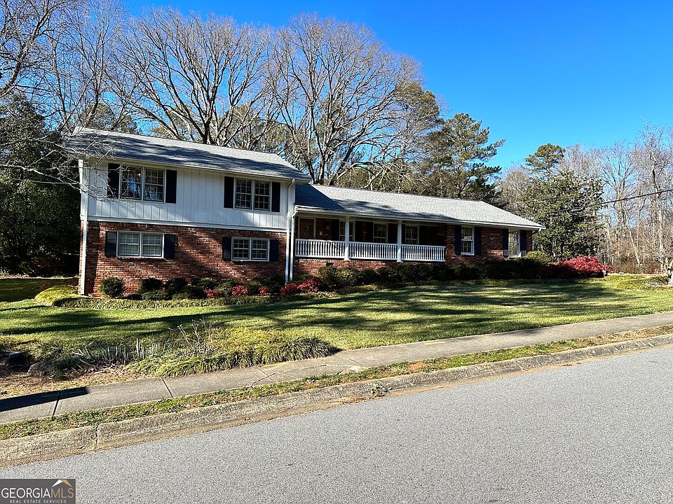 1st image of 2722 Gleneagles Dr