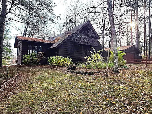 2677 2 1/4 St, Cumberland, WI 54829