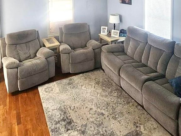 3rd image of 315 Chennault St