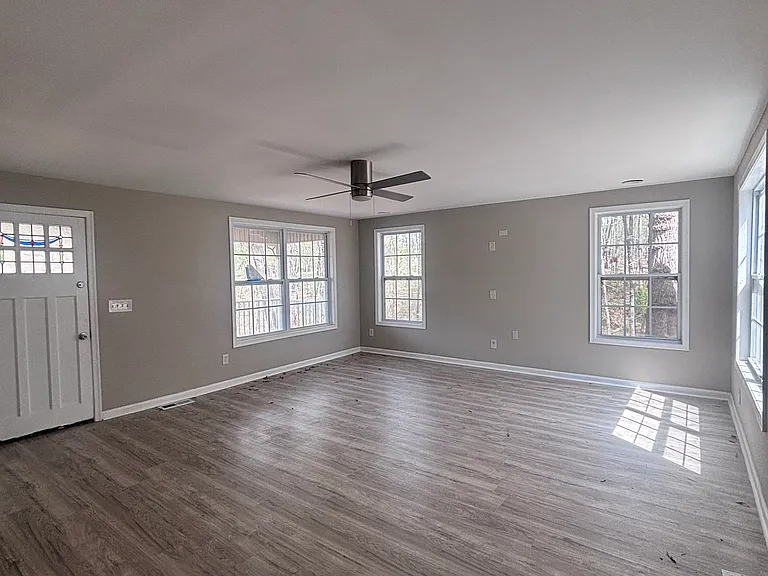 2713 R And L Smith Dr — Photo 6