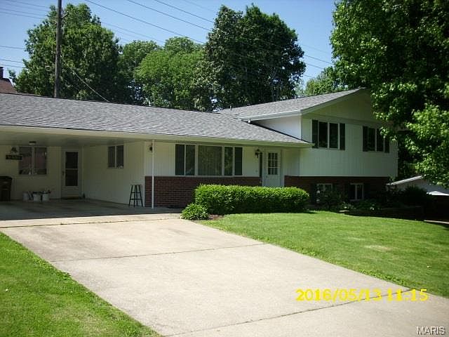 1st image of 2545 Meadow Ln