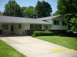 2545 Meadow Ln, Cape Girardeau, MO 63701