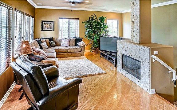 4th image of 27972 Trillium Ln