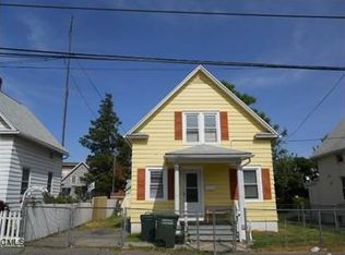 238 Prince St, Bridgeport, CT 06610
