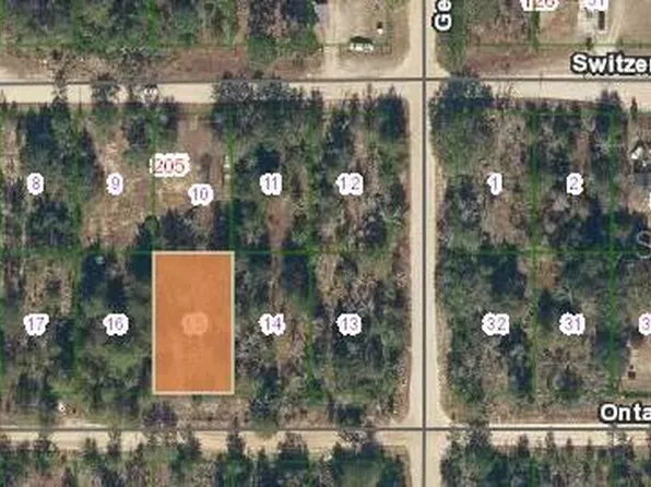 204 Ontario St #15, Interlachen, FL 32148