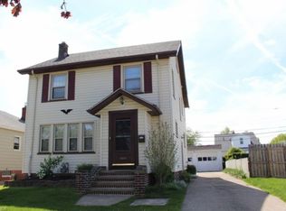 6108 Kelsey Rd, Parma, OH 44129