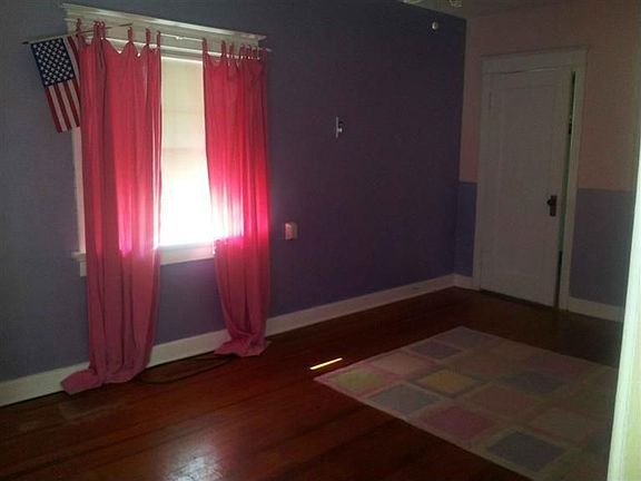 5th image of 1425 Gascho Dr