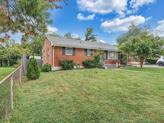 5th image of 1410 Orchard Dr