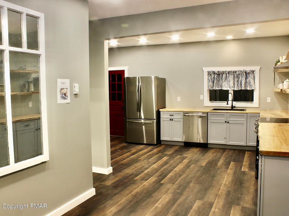 424 Old Route 940 Pocono Pines, PA, 18350 Apartments for Rent Zillow