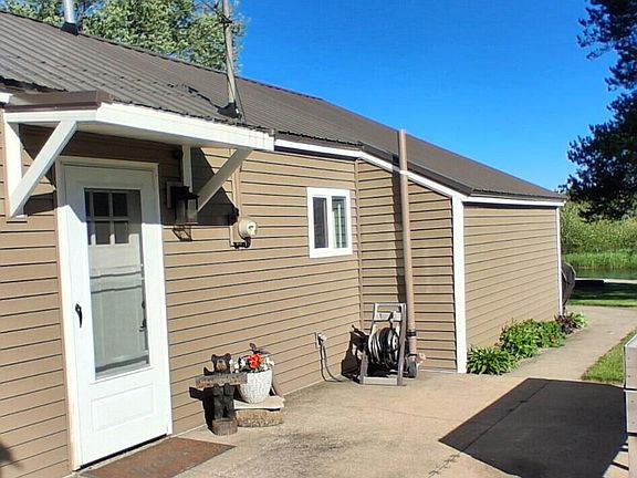 2nd image of 9326 Elizabeth Rd