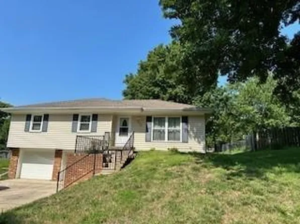 1832 N 85th St, Kansas City, KS 66112