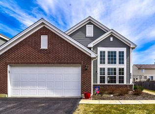 695 Harp Ave, Volo, IL 60073
