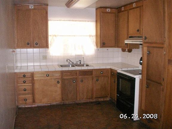 2nd image of 1882 Orlando Dr