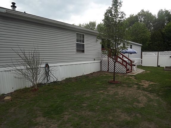 2nd image of 47 Avenue B