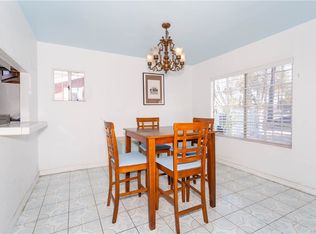 2711 S Sycamore Ave, Los Angeles, CA 90016