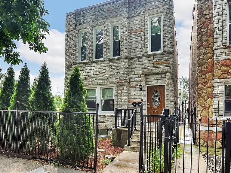 3501 W Le Moyne St — Photo 1