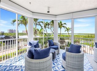 285 Grande Way APT 402, Naples, FL 34110