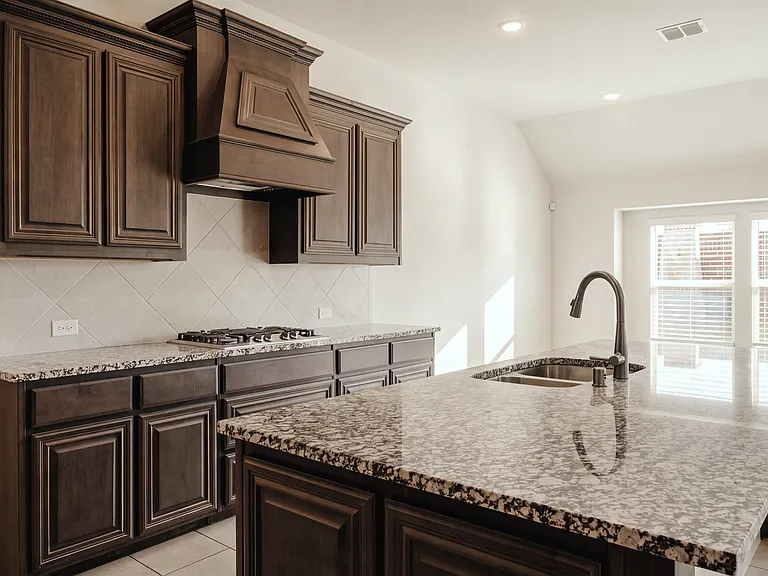 1514 Nighthawk Ln — Photo 7