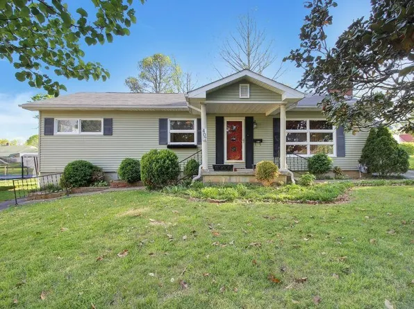 407 College St, Horse Cave, KY 42749